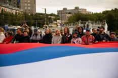 Митинг-концерт, посвященный Дню Государственного флага России, прошел в Мурманске