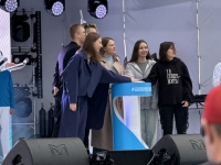 Традиционный фестиваль «Арктический берег» прошел на Поморской набережной в Коле