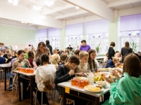 Оздоровительные лагеря открылись в Мурманске на базе восьми образовательных учреждений