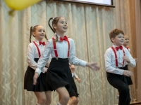 50-летний юбилей отмечает мурманская школа № 22